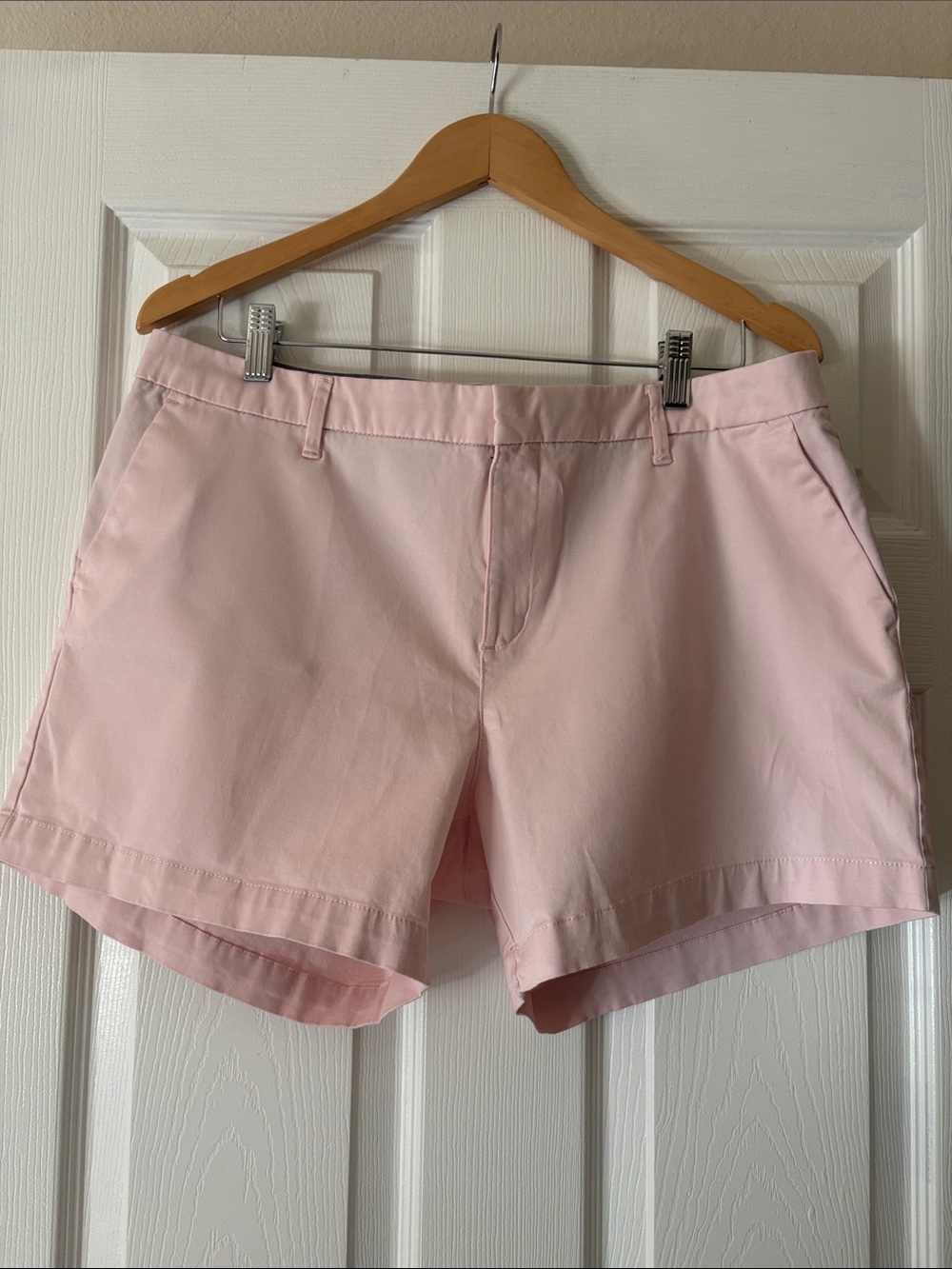 Tommy Hilfiger Pale Pink Classic Shorts - Picture 2 of 12